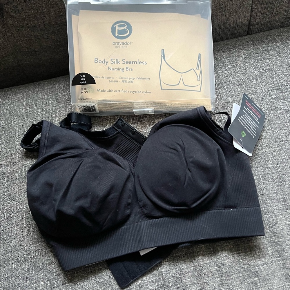 Black nursing bra size medium